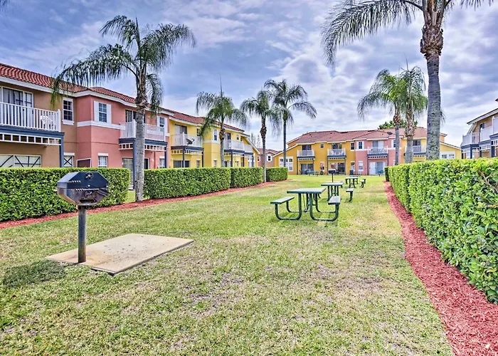 9 Mi To Disney: Resort Getaway W/ Private Patio!
